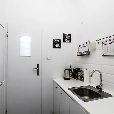 Apartment Local Poznanska
